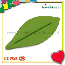 Blattförmiges Design Kunststoff-Zahnpastaspender-Quetscher (pH09-005)